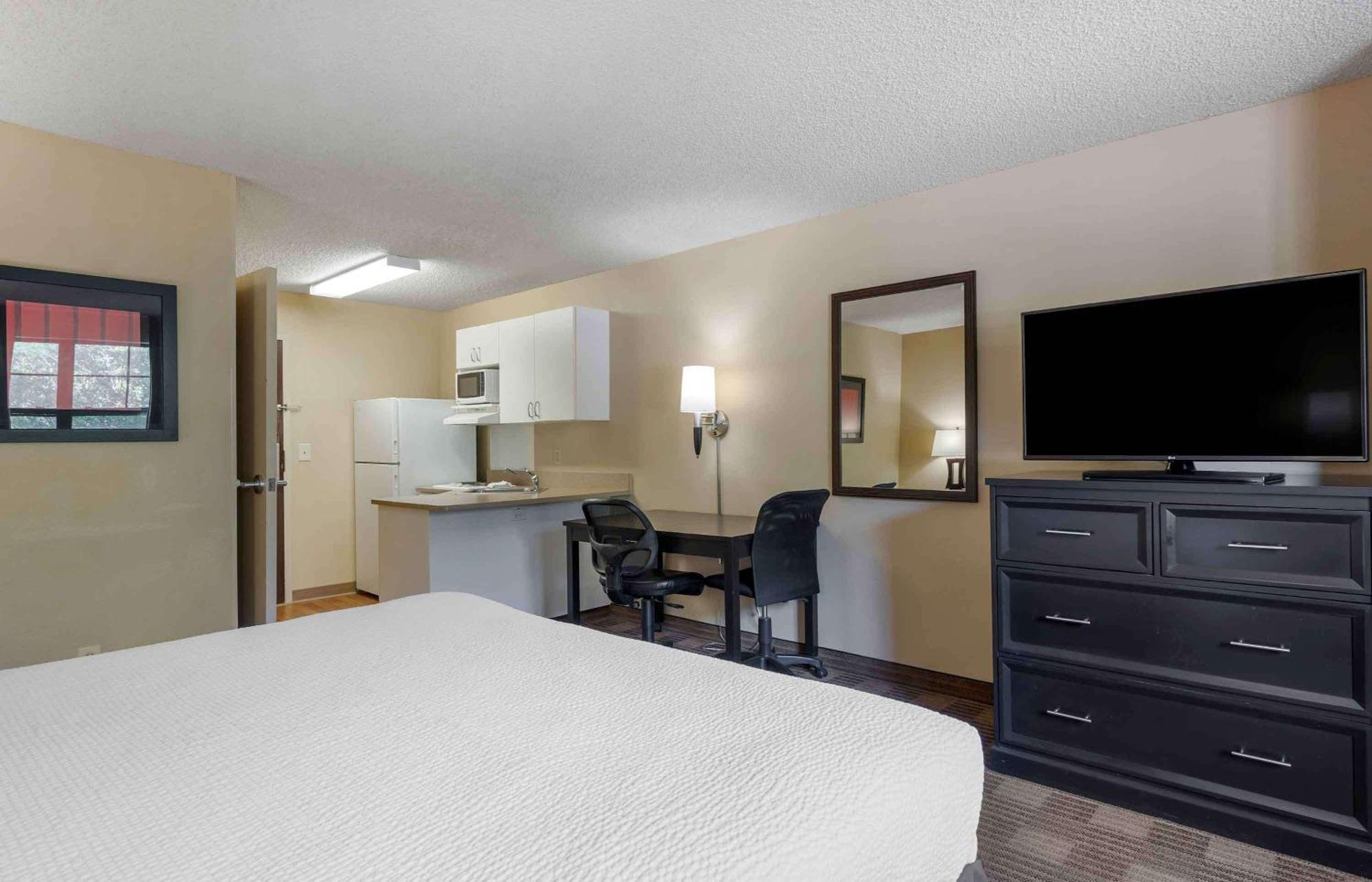 Extended Stay America Suites - Santa Barbara - Calle Real Goleta Exteriér fotografie
