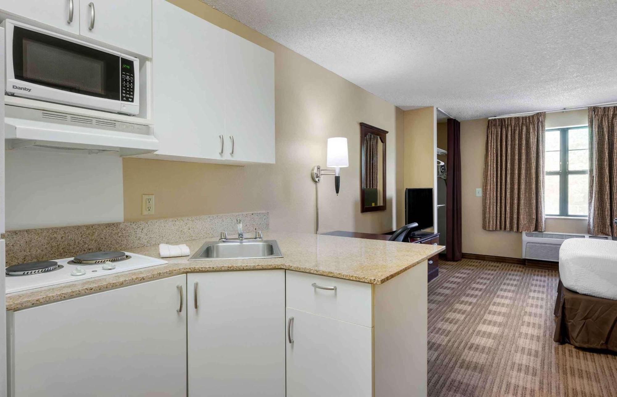 Extended Stay America Suites - Santa Barbara - Calle Real Goleta Exteriér fotografie