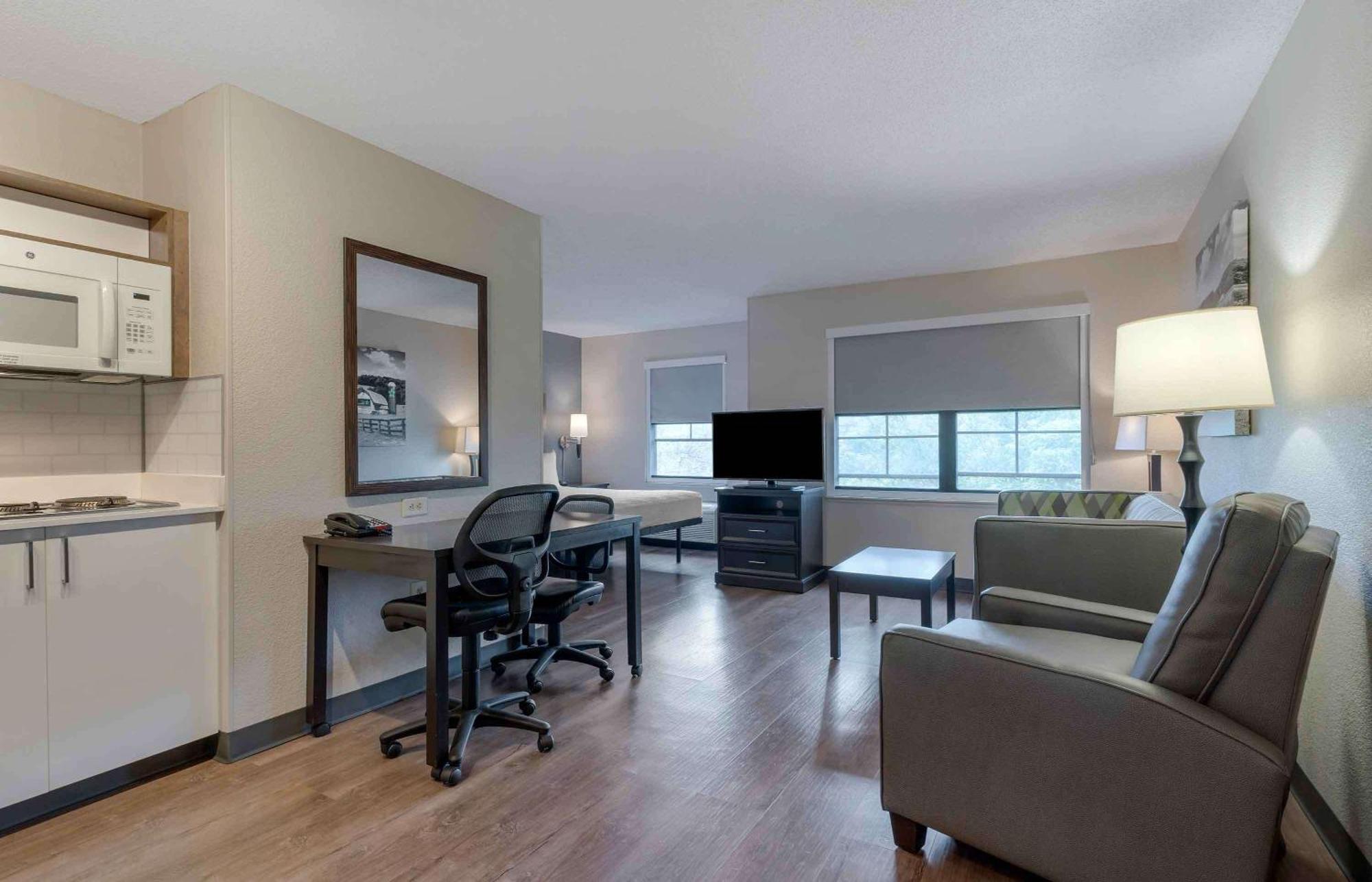 Extended Stay America Suites - Santa Barbara - Calle Real Goleta Exteriér fotografie